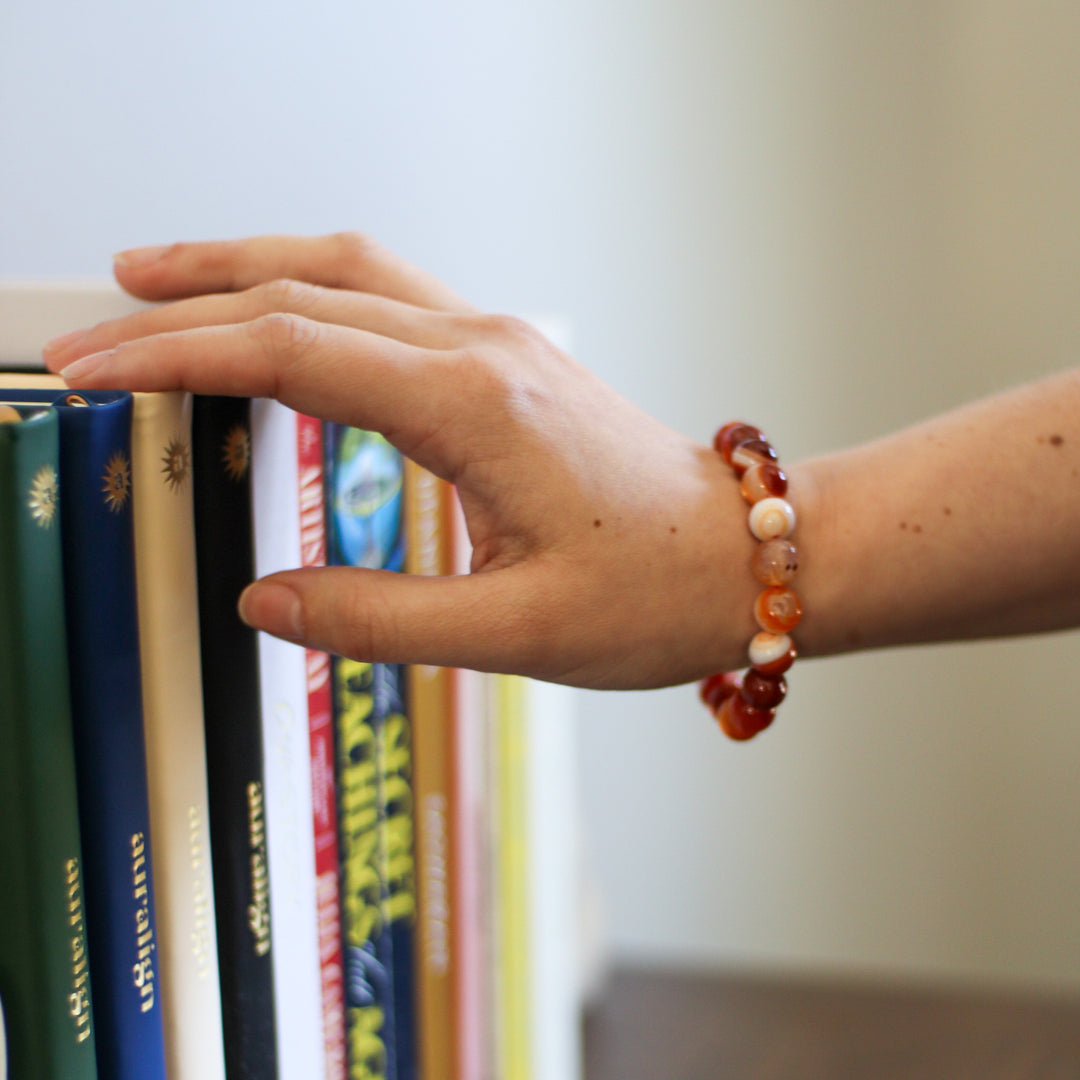 CARNELIAN CRYSTAL BEADED BRACELET